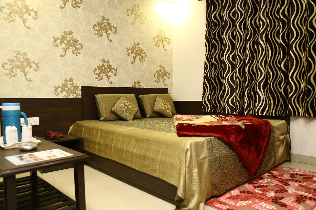 Hotel Abhinandan Inn Jaipur Dış mekan fotoğraf