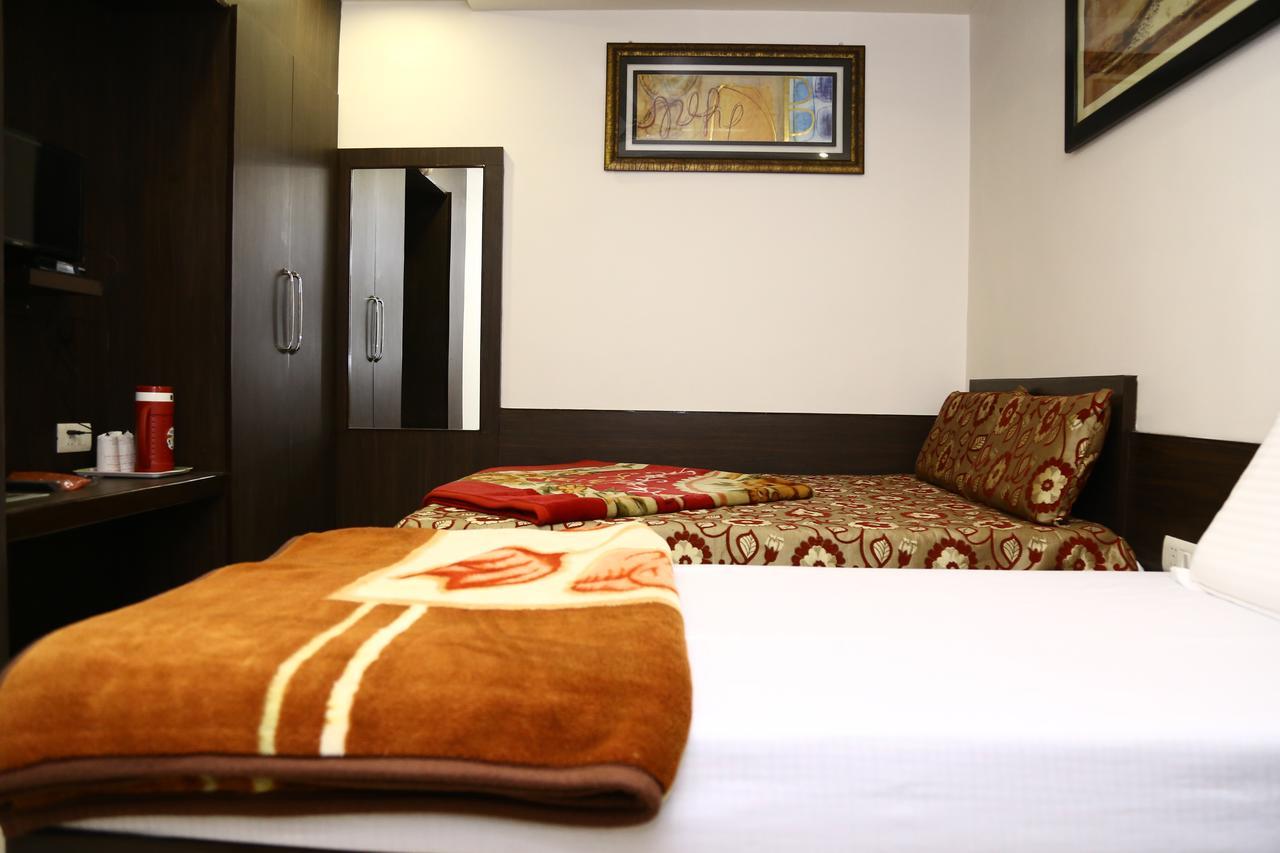 Hotel Abhinandan Inn Jaipur Dış mekan fotoğraf