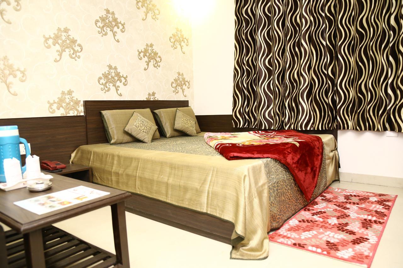Hotel Abhinandan Inn Jaipur Dış mekan fotoğraf