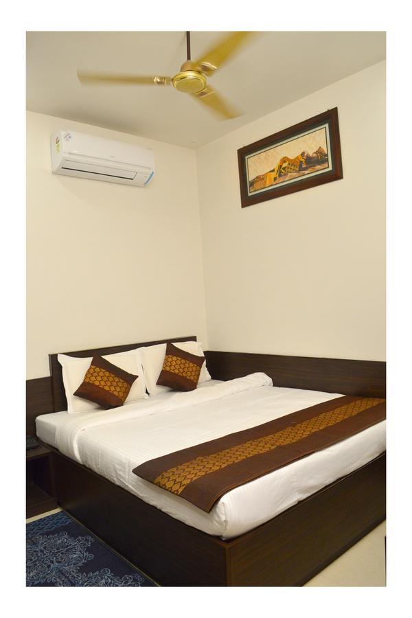 Hotel Abhinandan Inn Jaipur Dış mekan fotoğraf