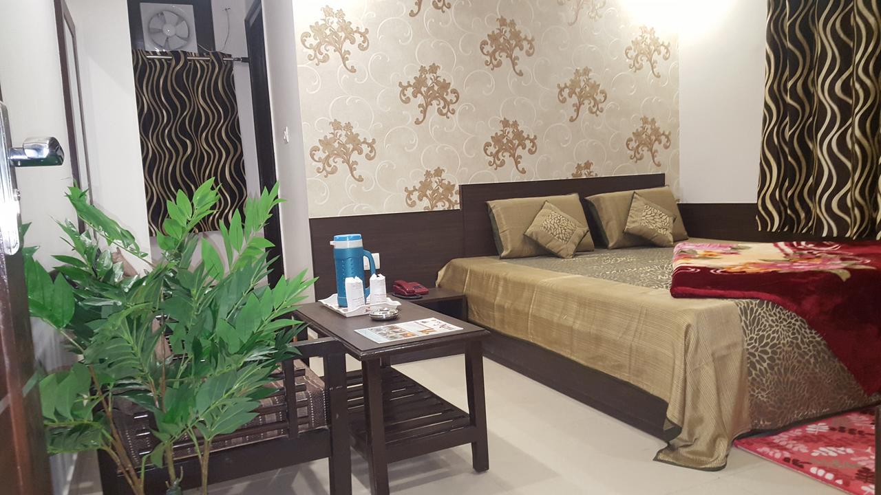 Hotel Abhinandan Inn Jaipur Dış mekan fotoğraf